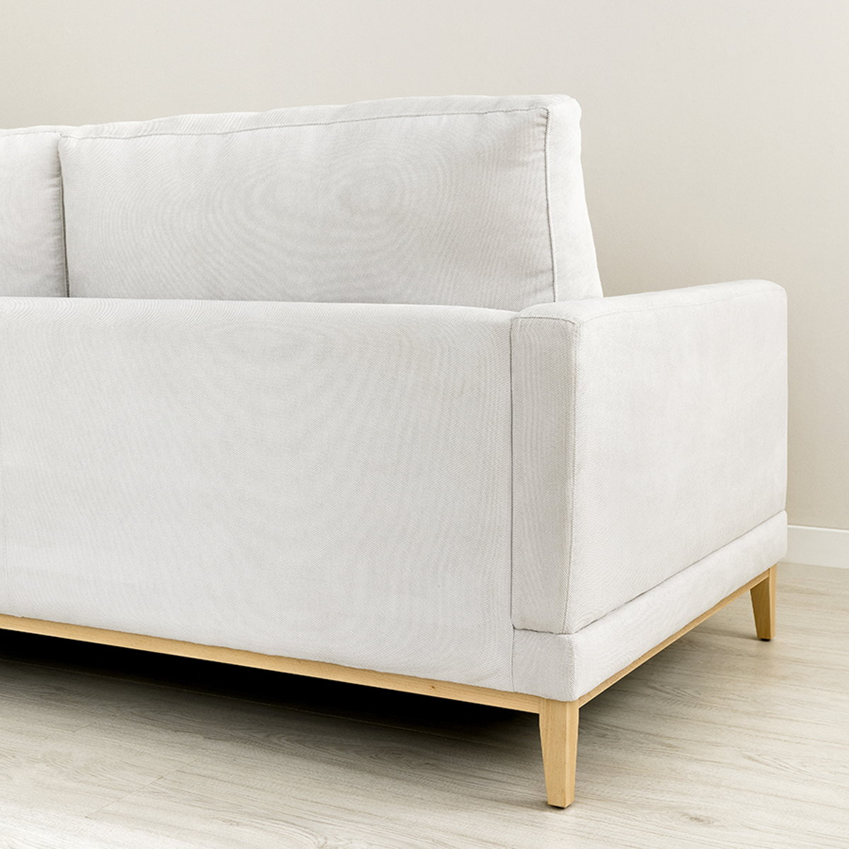 Penta sofá patas natural personalizable